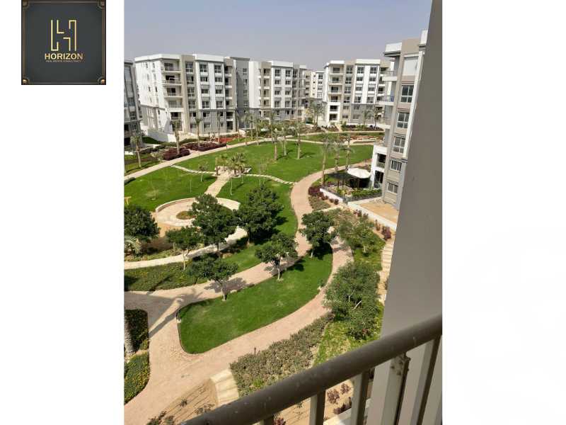 https://aqarmap.com.eg/ar/listing/6376286-for-sale-cairo-new-cairo-compounds-hyde-park-park-corner-hyde-park