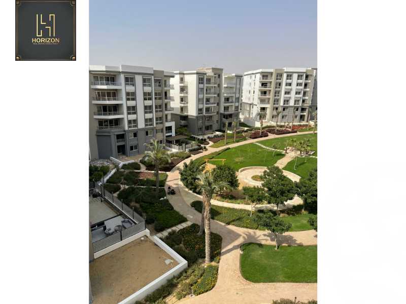 https://aqarmap.com.eg/ar/listing/6376286-for-sale-cairo-new-cairo-compounds-hyde-park-park-corner-hyde-park