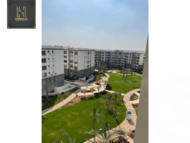 https://aqarmap.com.eg/ar/listing/6376286-for-sale-cairo-new-cairo-compounds-hyde-park-park-corner-hyde-park