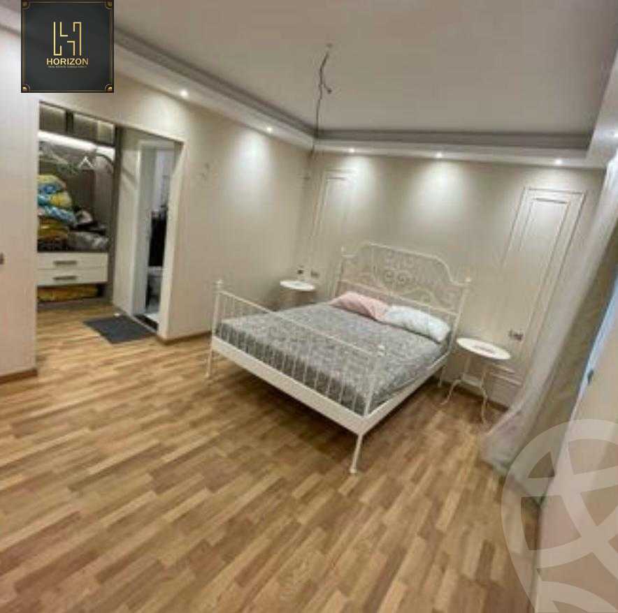 https://aqarmap.com.eg/ar/listing/6376335-for-rent-cairo-new-cairo-compounds-mountain-view-hyde-park