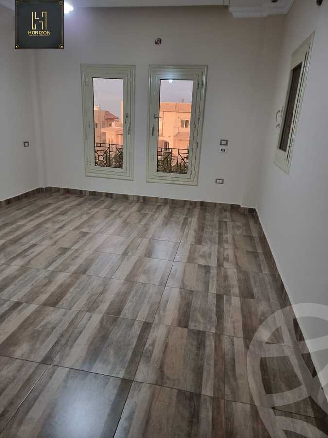 https://aqarmap.com.eg/en/listing/6377019-for-rent-cairo-new-cairo-compounds-moon-valley