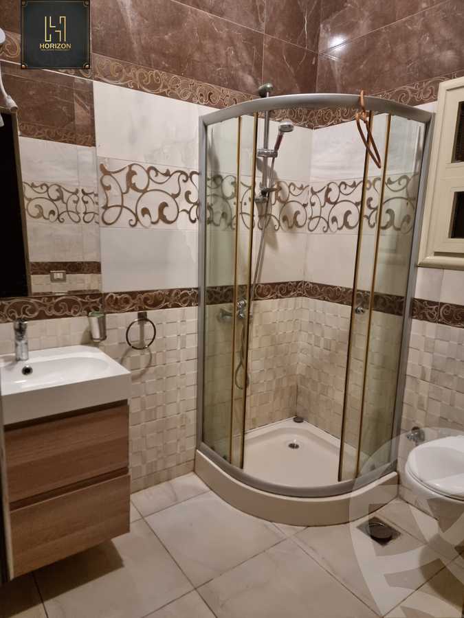 https://aqarmap.com.eg/en/listing/6377019-for-rent-cairo-new-cairo-compounds-moon-valley