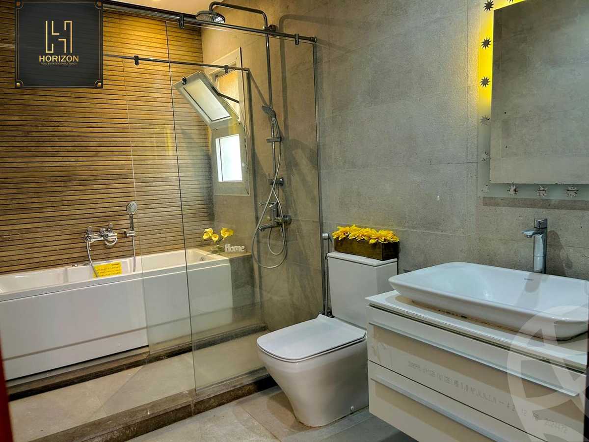https://aqarmap.com.eg/ar/listing/6377624-for-rent-cairo-new-cairo-compounds-mivida-mivida-parcel