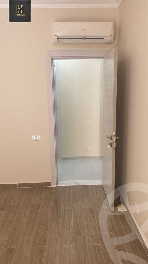https://aqarmap.com.eg/ar/listing/6379483-for-sale-cairo-new-cairo-compounds-cairo-new-cairo-compounds-regents-park