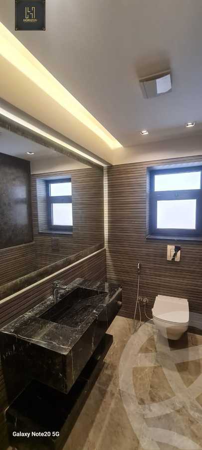 https://aqarmap.com.eg/ar/listing/6379914-for-rent-cairo-new-cairo-compounds-capital-gardens