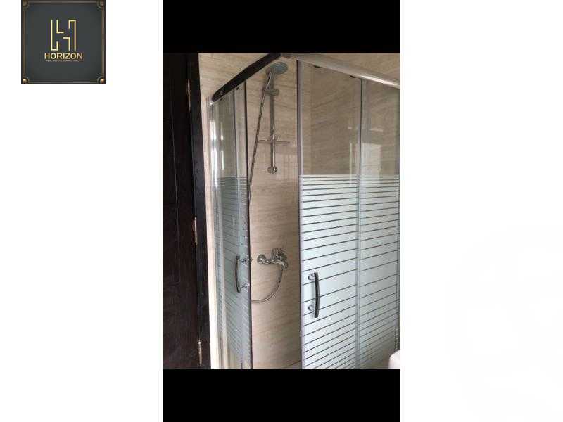 https://aqarmap.com.eg/ar/listing/6382690-for-rent-cairo-new-cairo-compounds-kmbwnd-dh-fyldj-blm-hylz