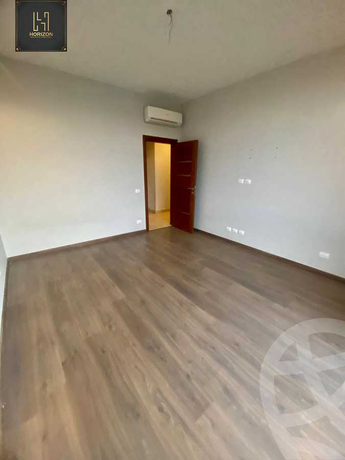 https://aqarmap.com.eg/ar/listing/6384482-for-rent-cairo-new-cairo-compounds-the-water-way