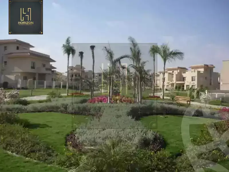 https://aqarmap.com.eg/en/listing/6386481-for-sale-cairo-6th-of-october-compounds-garden-lakes-compound-hyde-park-waterside