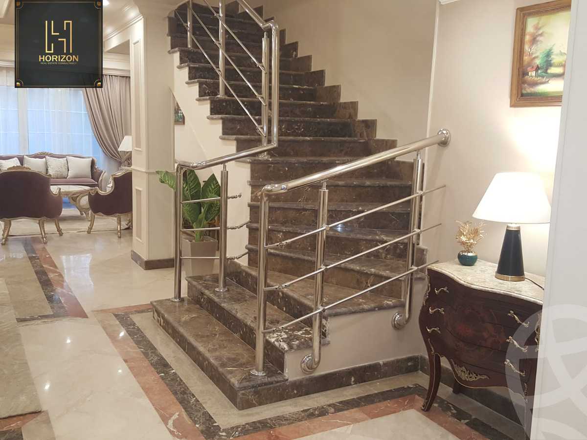 https://aqarmap.com.eg/ar/listing/6395249-for-rent-cairo-new-cairo-compounds-mountain-view-hyde-park