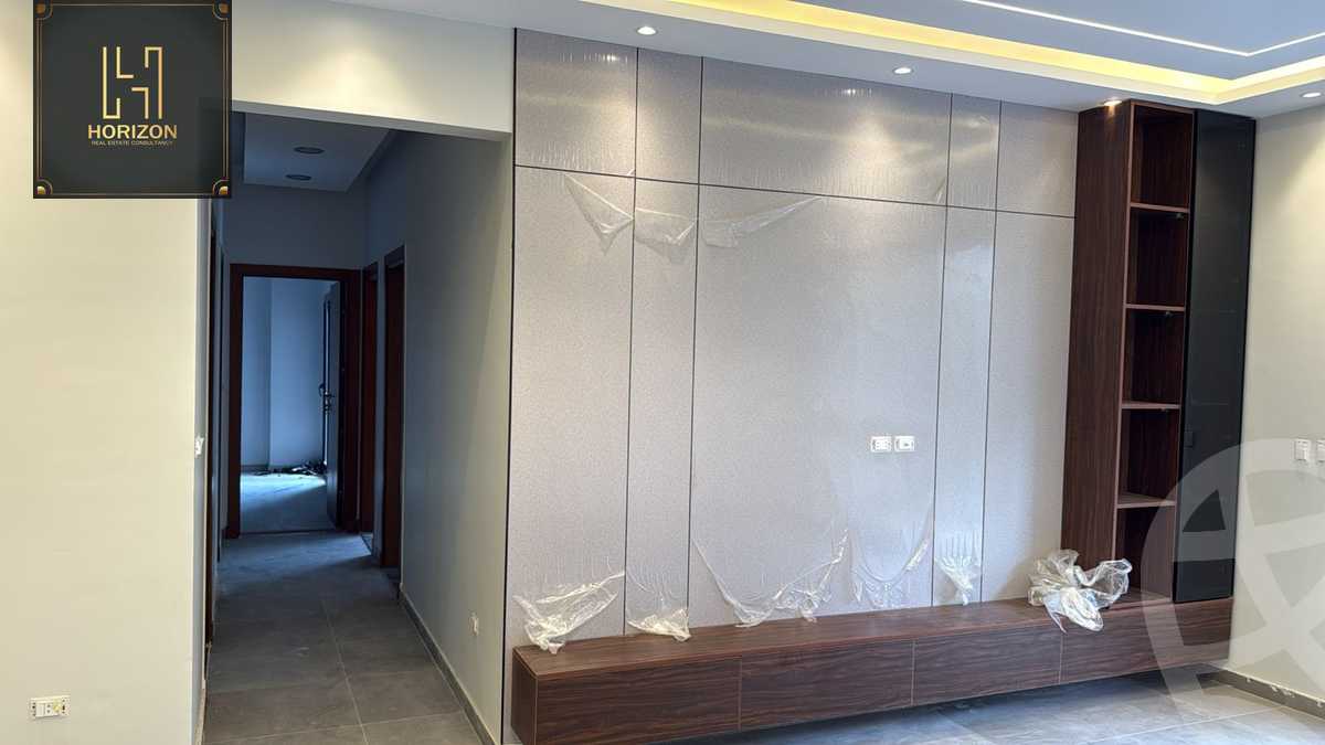 https://aqarmap.com.eg/en/listing/6398715-for-rent-cairo-new-cairo-compounds-el-patio-oro