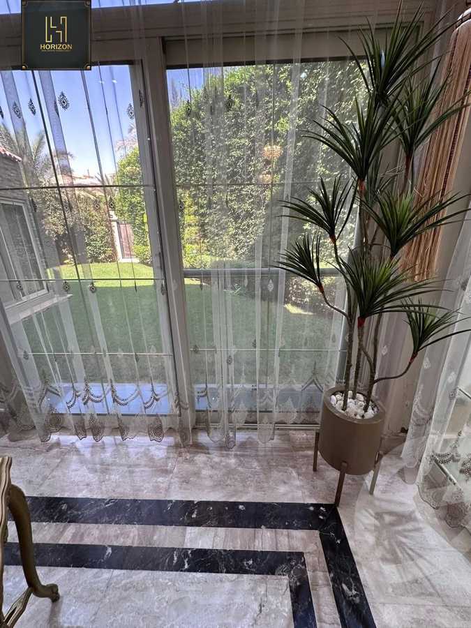 https://aqarmap.com.eg/en/listing/6398863-for-sale-cairo-new-cairo-compounds-les-rois