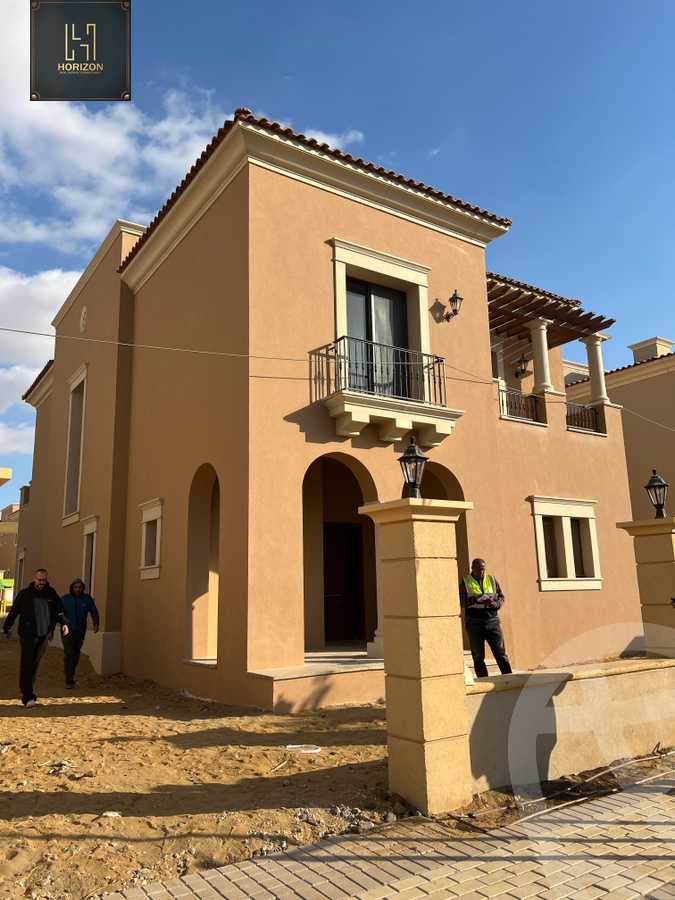 https://aqarmap.com.eg/en/listing/6405546-for-sale-cairo-new-cairo-compounds-city-gate-sapphire-city-gate