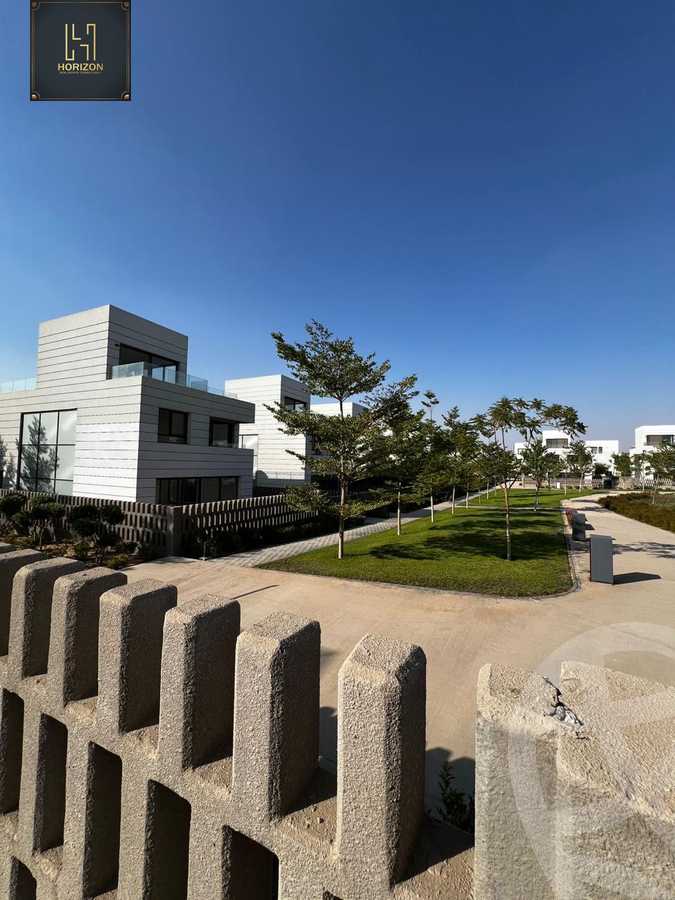 https://aqarmap.com.eg/ar/listing/6418009-for-sale-cairo-el-shorouk-compounds-al-burouj-compound-imkan