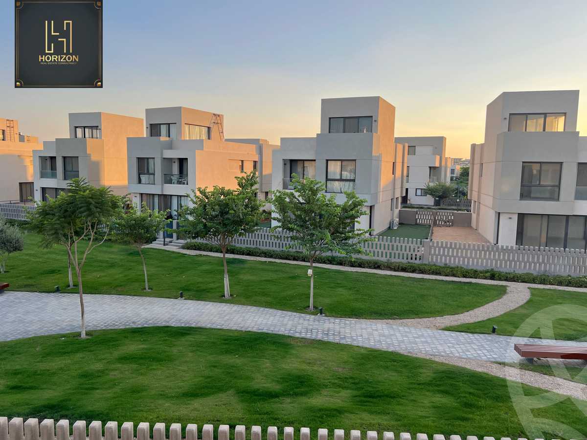 https://aqarmap.com.eg/ar/listing/6422150-for-sale-cairo-el-shorouk-compounds-al-burouj-compound-imkan