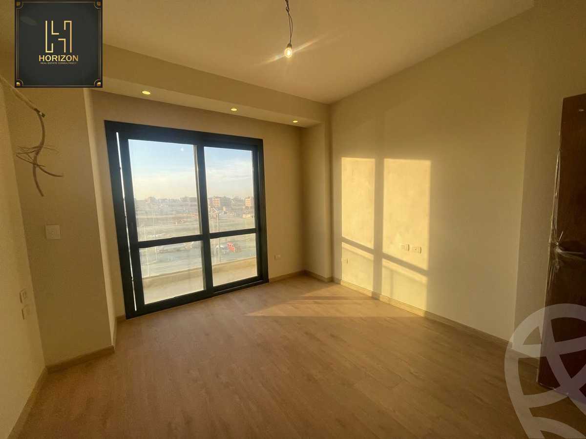 https://aqarmap.com.eg/en/listing/6425142-for-sale-cairo-new-cairo-compounds-el-patio-oro