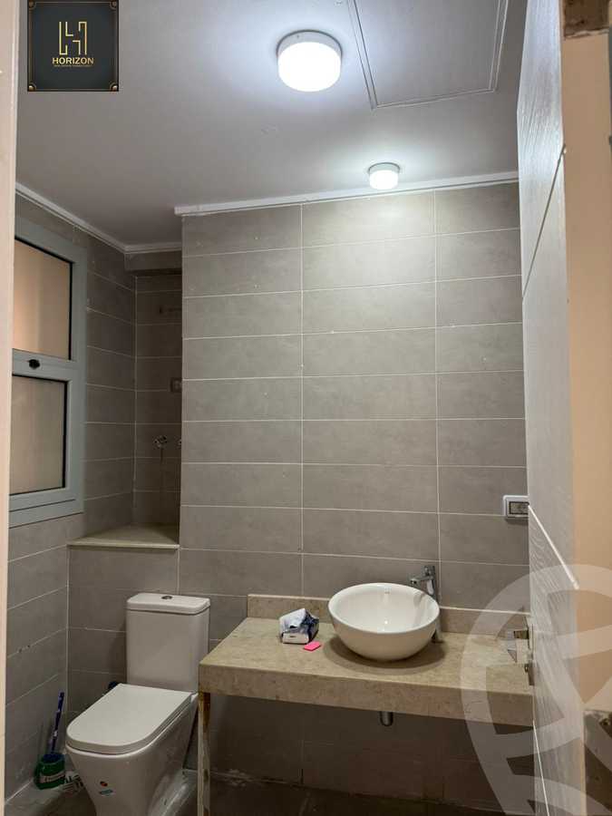 https://aqarmap.com.eg/ar/listing/6426355-for-rent-cairo-new-cairo-compounds-kmbwnd-fyldj-jyt-blm-hylz