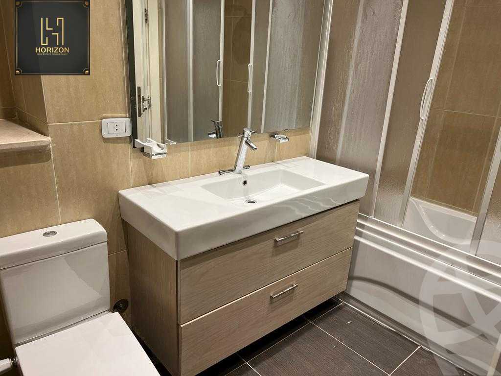 https://aqarmap.com.eg/ar/listing/6422738-for-rent-cairo-new-cairo-compounds-kmbwnd-dh-fyldj-blm-hylz