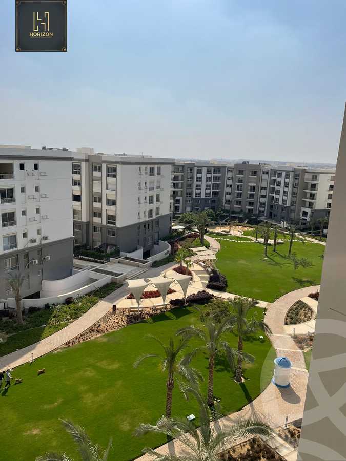 https://aqarmap.com.eg/en/listing/6433805-for-sale-cairo-new-cairo-compounds-hyde-park-park-corner-hyde-park