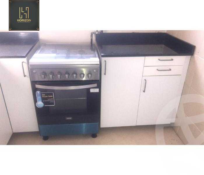 https://aqarmap.com.eg/ar/listing/6436735-for-rent-cairo-new-cairo-compounds-kmbwnd-dh-fyldj-blm-hylz