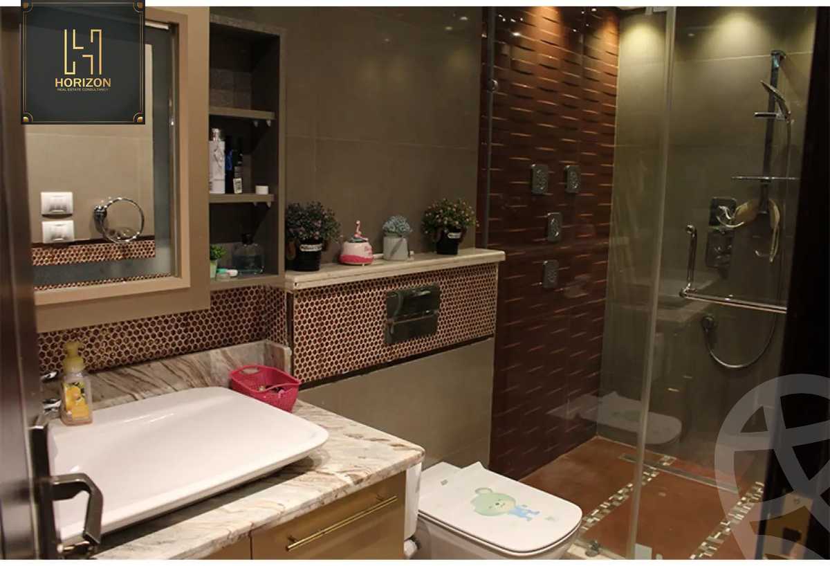 https://aqarmap.com.eg/en/listing/6436881-for-rent-cairo-new-cairo-compounds-mountain-view-hyde-park