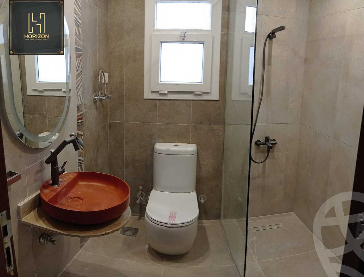 https://aqarmap.com.eg/ar/listing/6451689-for-rent-cairo-new-cairo-compounds-mountain-view-hyde-park