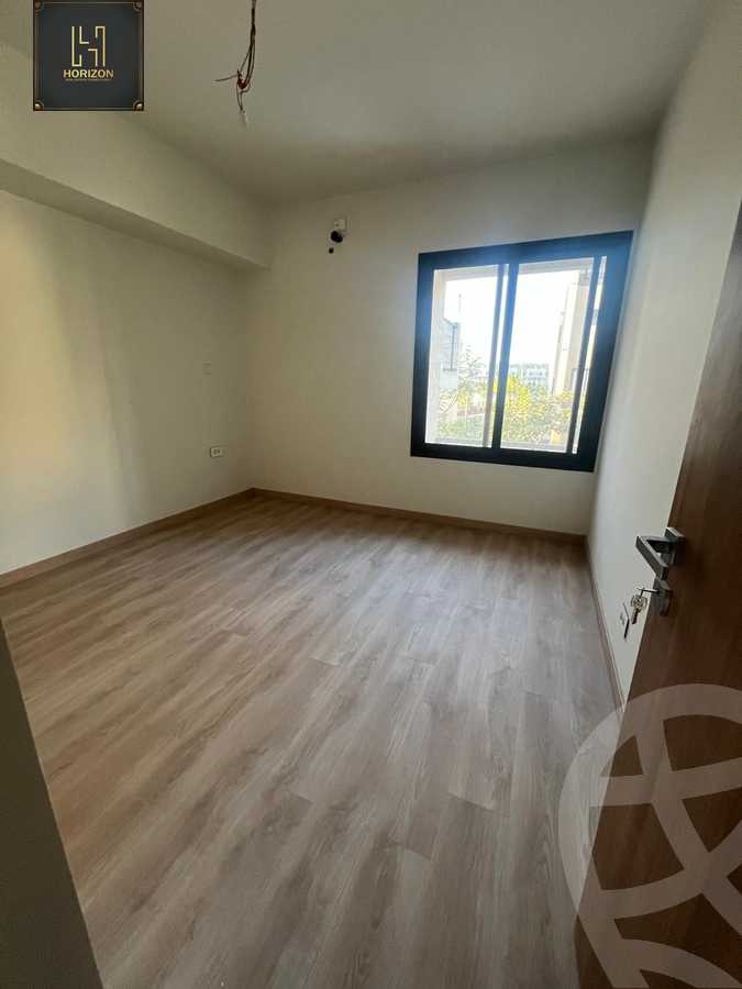 https://aqarmap.com.eg/en/listing/6505925-for-sale-cairo-el-shorouk-compounds-al-burouj-compound-imkan