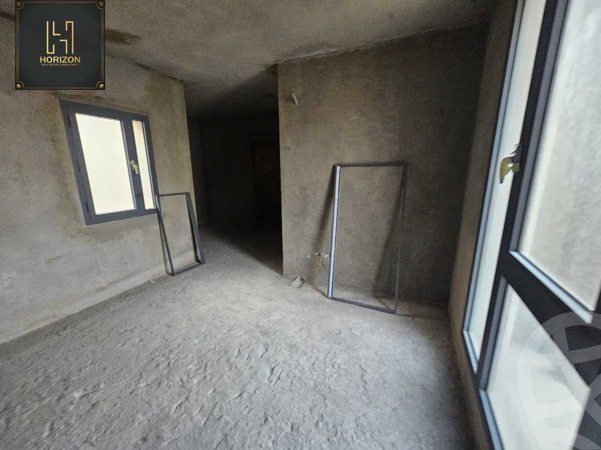 https://aqarmap.com.eg/ar/listing/6533593-for-sale-cairo-new-cairo-compounds-eastown-spectrum-eastown-compound