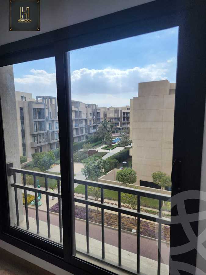 https://aqarmap.com.eg/en/listing/6554220-for-sale-cairo-new-cairo-compounds-fifth-square