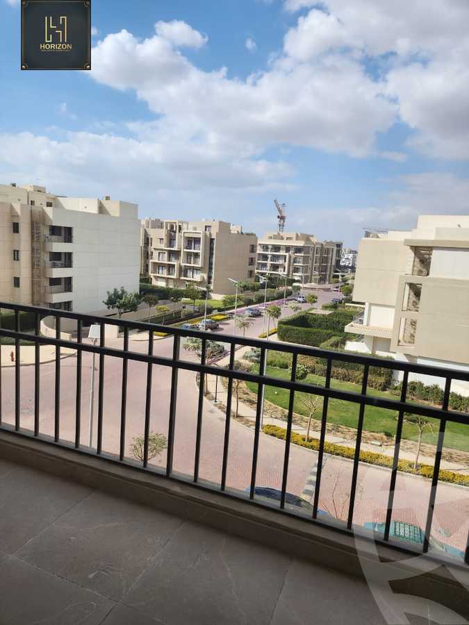 https://aqarmap.com.eg/en/listing/6554220-for-sale-cairo-new-cairo-compounds-fifth-square