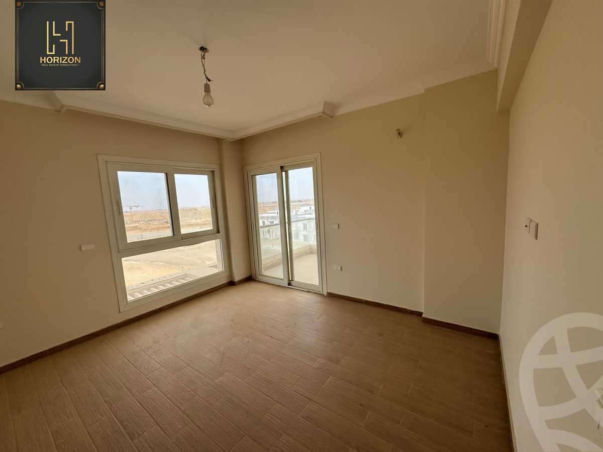 https://aqarmap.com.eg/ar/listing/6560428-for-rent-cairo-new-cairo-compounds-mwntn-fyw-y-syty-mountain-park-mountain-view-icity