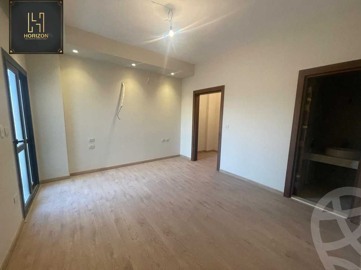 https://aqarmap.com.eg/ar/listing/6569627-for-sale-cairo-new-cairo-compounds-el-patio-oro