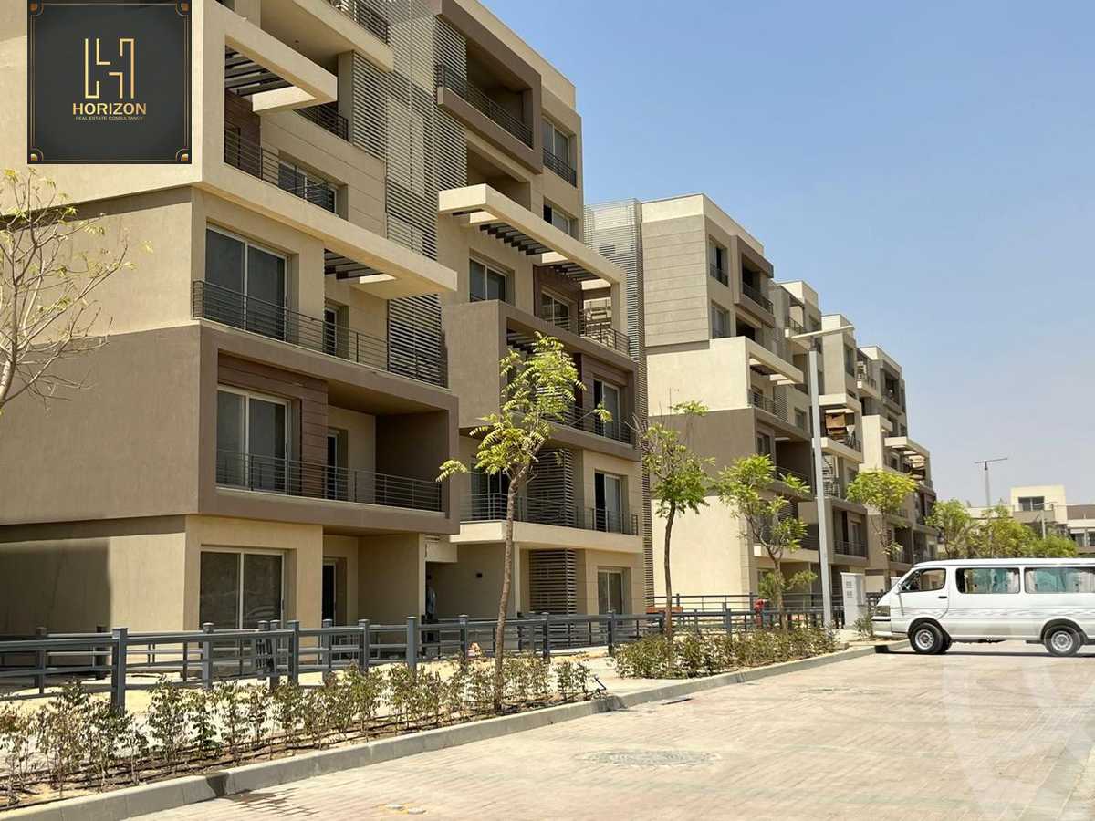 https://aqarmap.com.eg/ar/listing/6570678-for-sale-cairo-new-cairo-compounds-blm-hylz-nyw-kyrw