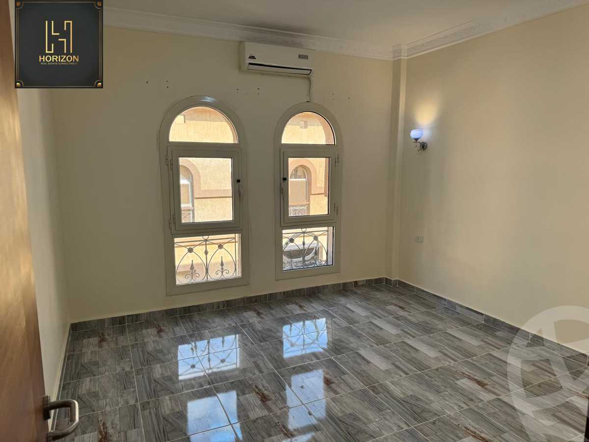 https://aqarmap.com.eg/ar/listing/6569273-for-rent-cairo-new-cairo-compounds-hayati-residence