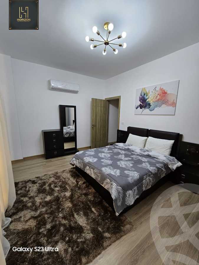 https://aqarmap.com.eg/ar/listing/6592714-for-rent-cairo-new-cairo-compounds-fifth-square