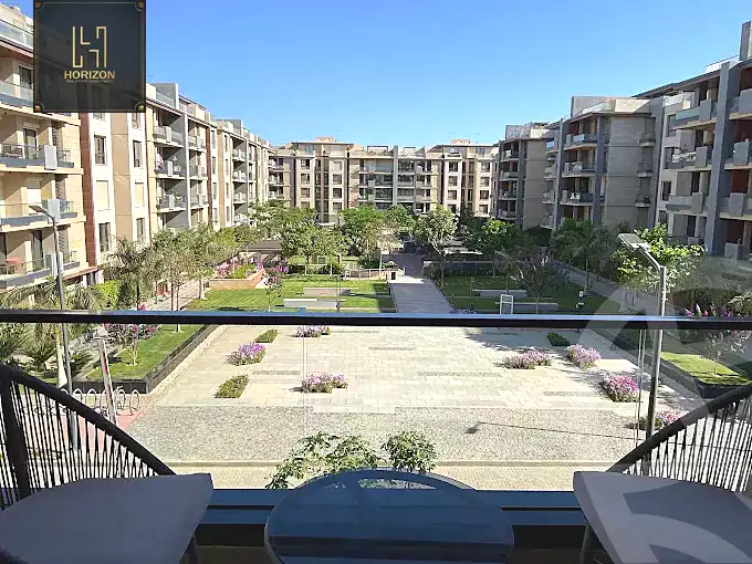 https://aqarmap.com.eg/ar/listing/6904368-for-sale-cairo-new-cairo-compounds-azad