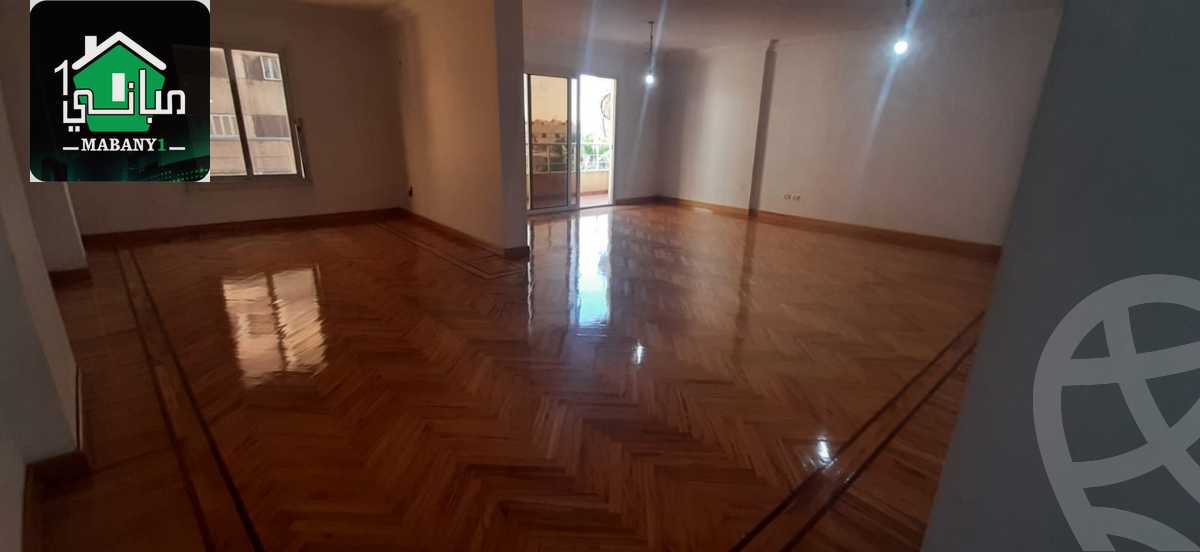 https://aqarmap.com.eg/ar/listing/3890362-for-sale-alexandria-kafr-abdo-shr-lsyd-skyn-bnt-lhsyn