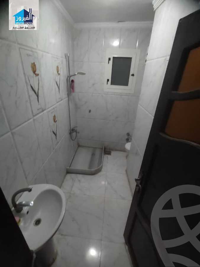 https://aqarmap.com.eg/en/listing/5882294-for-rent-alexandria-shds