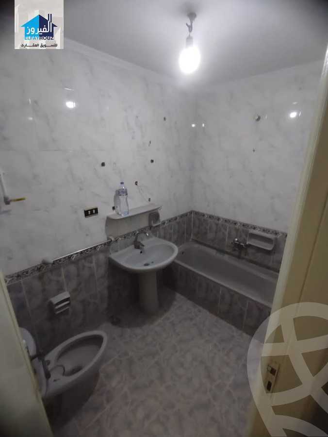 https://aqarmap.com.eg/en/listing/6165455-for-sale-alexandria-ganaklis