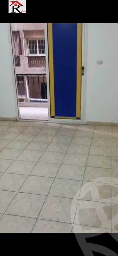 https://aqarmap.com.eg/ar/listing/4264305-for-rent-alexandria-el-seyouf-mostafa-kamel-st
