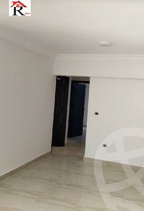 https://aqarmap.com.eg/en/listing/4268403-for-rent-alexandria-el-seyouf-mostafa-kamel-st