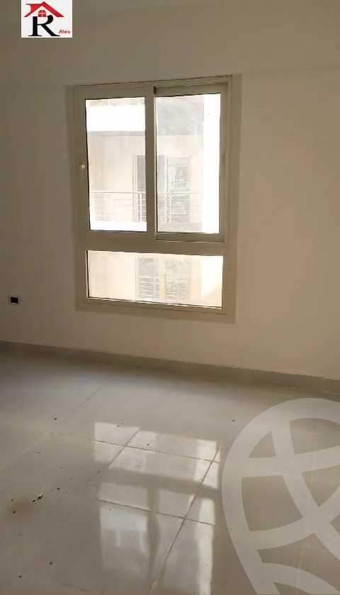https://aqarmap.com.eg/en/listing/4268403-for-rent-alexandria-el-seyouf-mostafa-kamel-st
