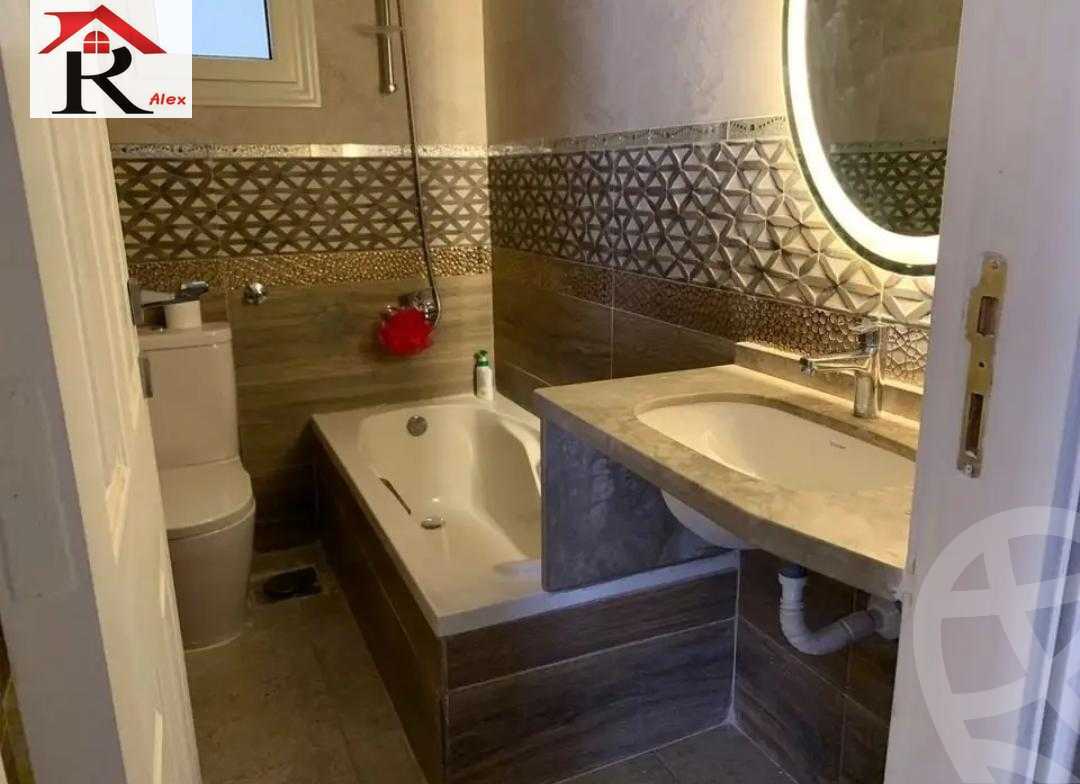 https://aqarmap.com.eg/en/listing/4329104-for-sale-alexandria-glim-zahran-roushdy-st