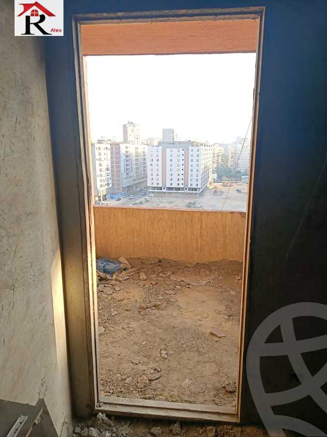 https://aqarmap.com.eg/en/listing/4335482-for-sale-alexandria-el-seyouf-mostafa-kamel-st