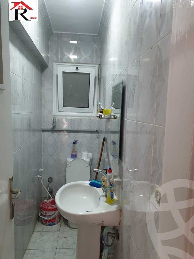 https://aqarmap.com.eg/en/listing/4352090-for-sale-alexandria-lsywf-el-falki