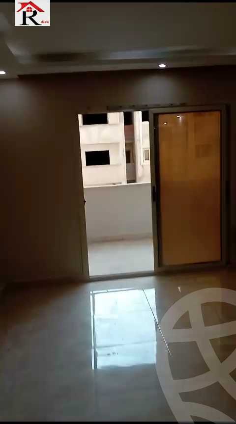 https://aqarmap.com.eg/en/listing/4354680-for-sale-alexandria-el-seyouf-mostafa-kamel-st