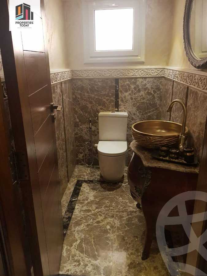 https://aqarmap.com.eg/ar/listing/2318972-for-sale-apartment-cairo-el-sheikh-zayed-city