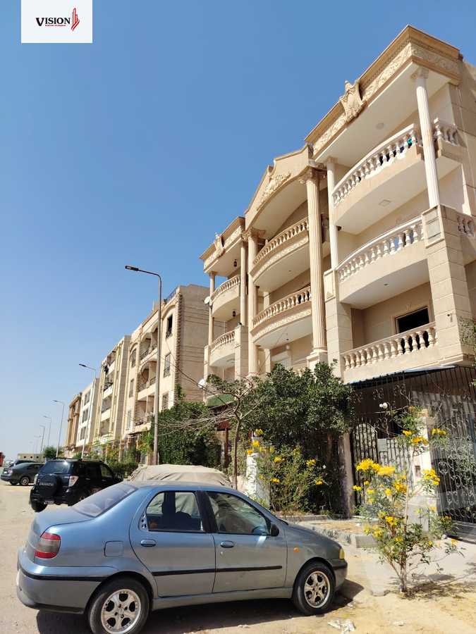 https://aqarmap.com.eg/en/listing/5903822-for-sale-cairo-el-shorouk-lmntq-lthlth-neighbourhood-2
