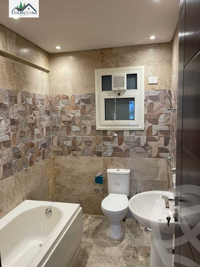 https://aqarmap.com.eg/ar/listing/3627312-for-rent-cairo-new-cairo-compounds-mwntn-fyw-y-syty