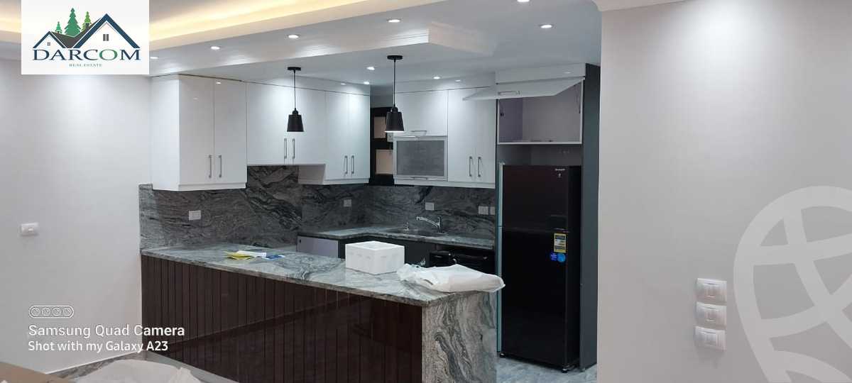 https://aqarmap.com.eg/ar/listing/3650032-for-rent-cairo-new-cairo-compounds-azad