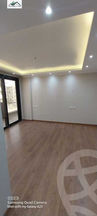 https://aqarmap.com.eg/ar/listing/3650032-for-rent-cairo-new-cairo-compounds-azad